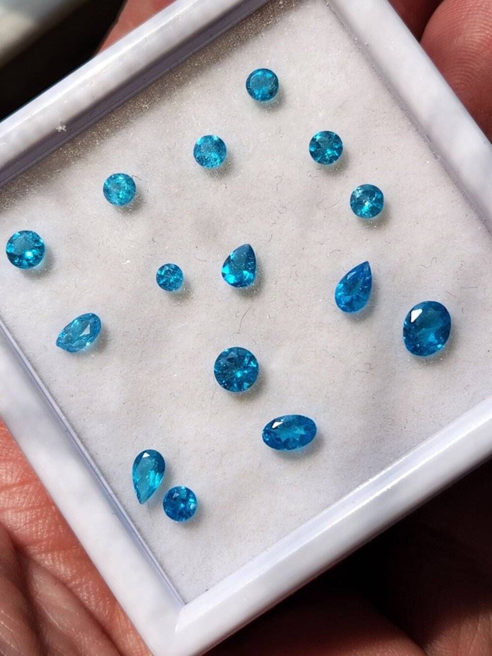 VTG Natural Neon Blue Apatite Gemstone Parcel 2.75ctw Mixed Cuts Loose Gemstones